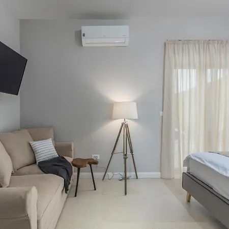 Martinela Istria - Vito *